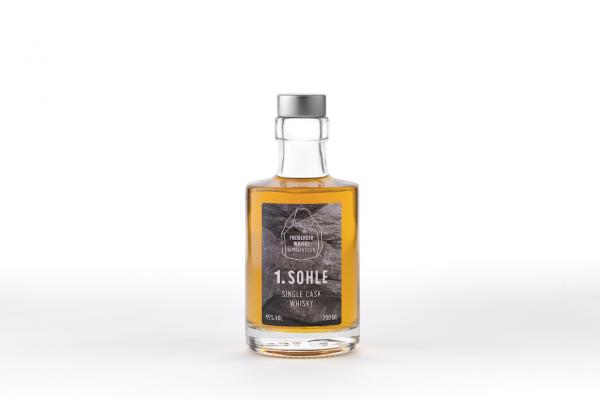 1. Sohle Single Malt Whisky 200ml